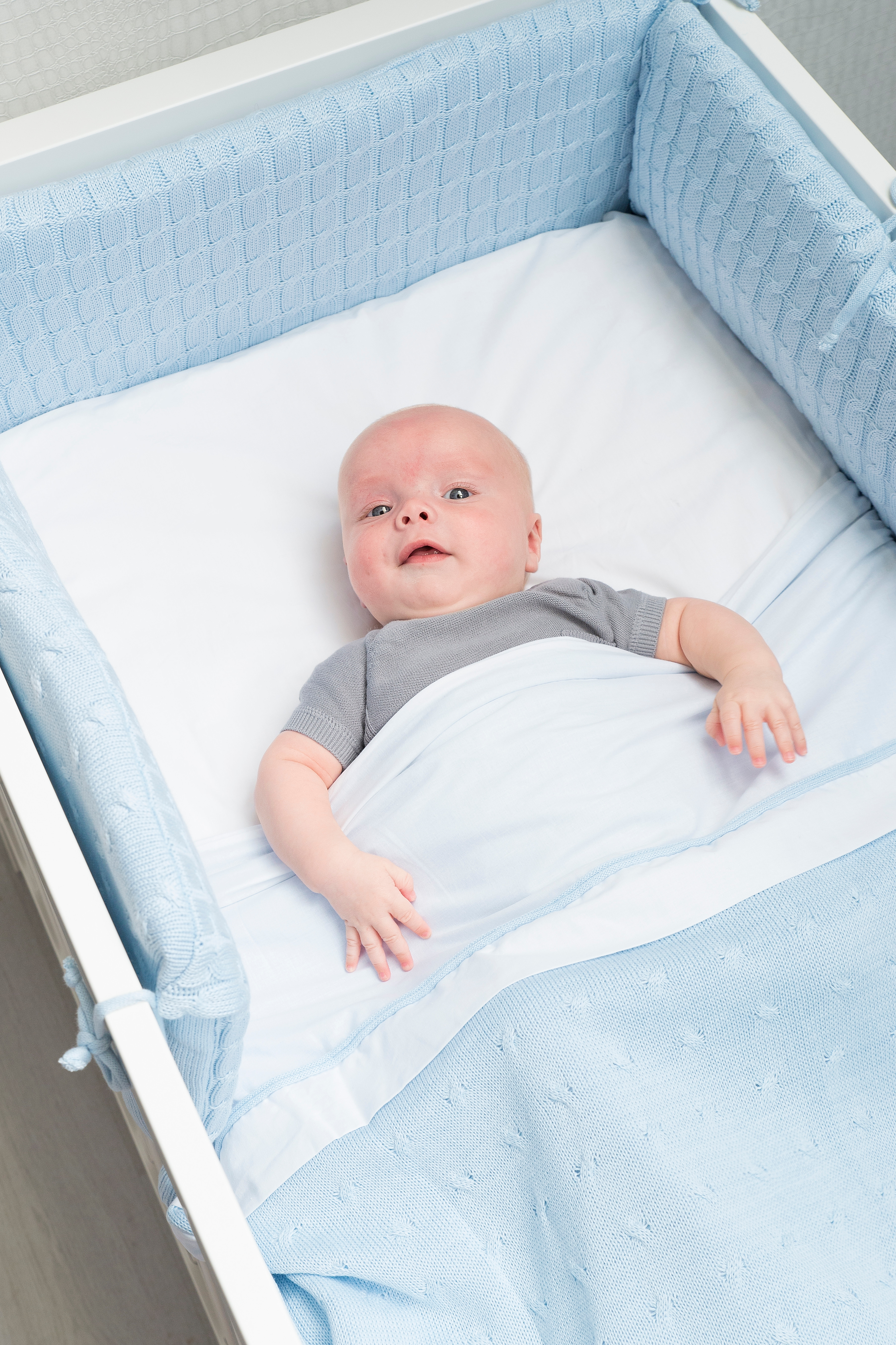 Couverture lit bébé teddy Cable bleu ciel