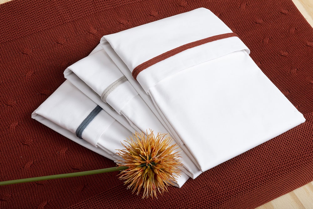 Drap berceau ruban tricoté khaki/blanc